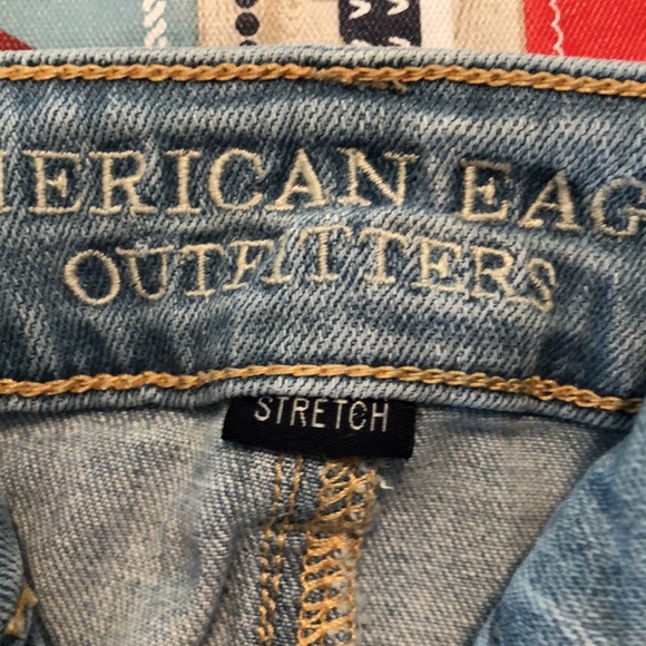 Short shorts - Picture 5 of 6